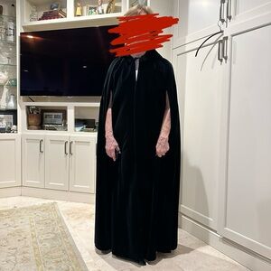 Vintage 1970 lord & Taylor Velvet Cloak with Satin Lining